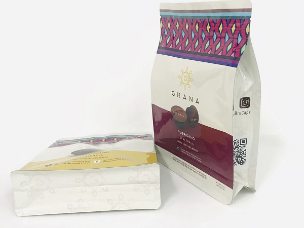 Snacks pouch